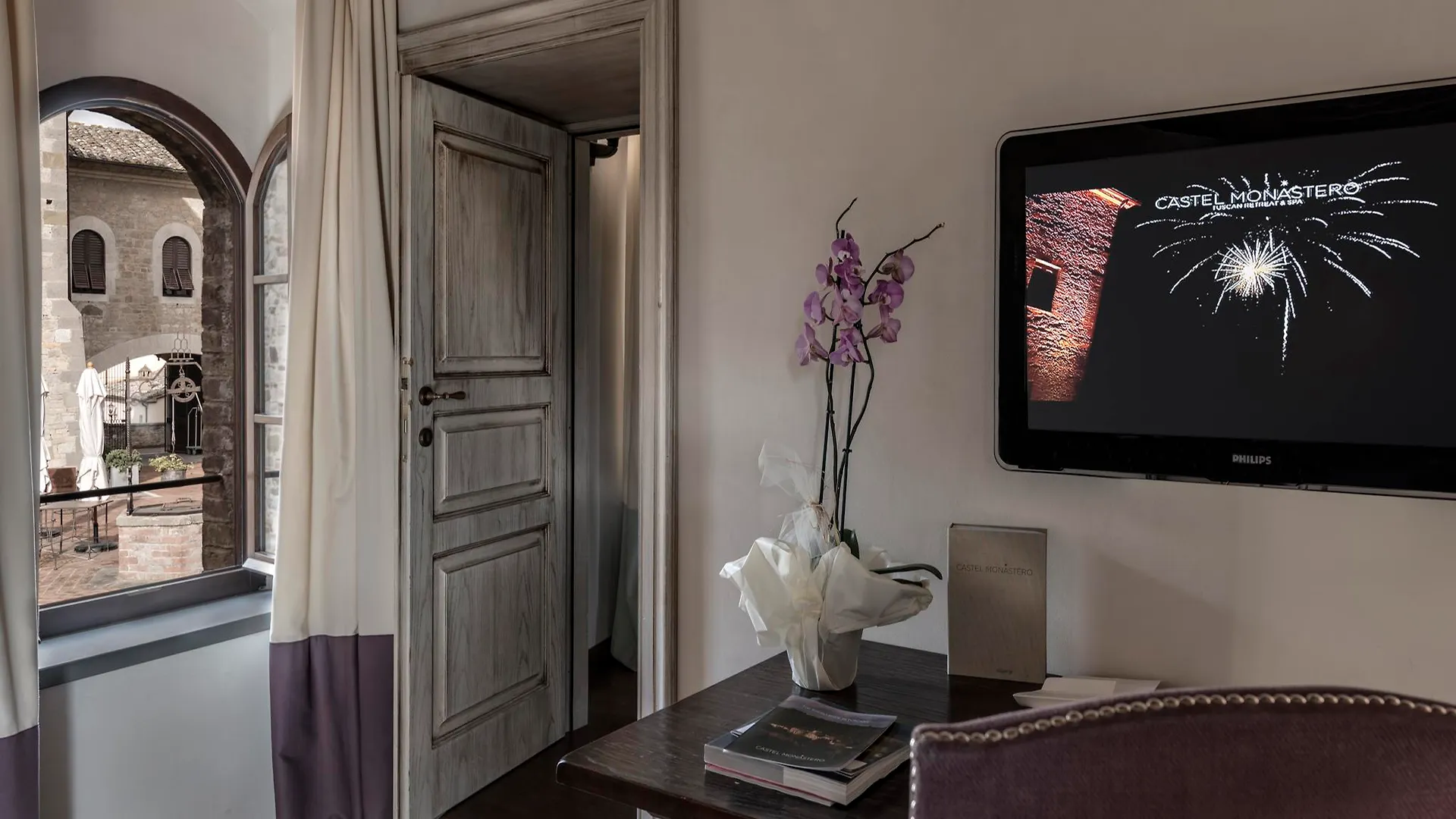 Castel Monastero - The Leading Hotels Of The World Castelnuovo Berardenga 5*,