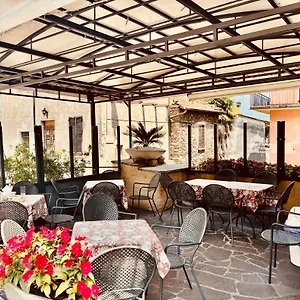 Le Quattro Stagioni Apartment Acquaseria